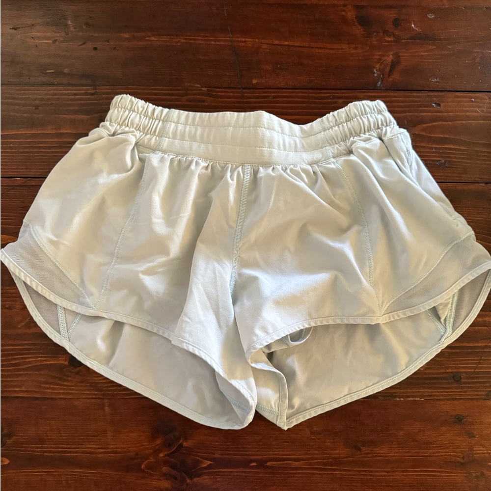 Lululemon Hotty Hot shorts